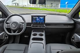 VinFast VF MPV7