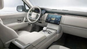 Range Rover SV Ultra 