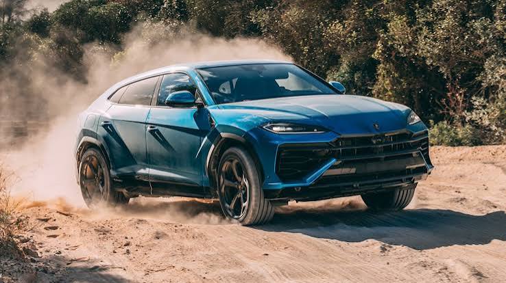 2026 Lamborghini Urus SE
